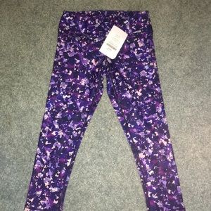 Fabletics Purple camouflage leggings size XS